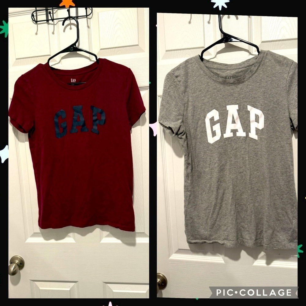Gap 2 TShirt Bundle Women’s Size Medium. Grey & Ruby Wine. Style # 254770.